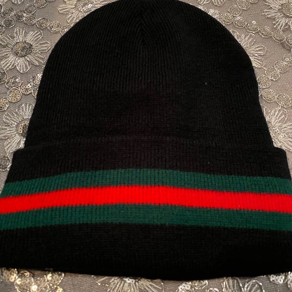 Green red stripe fashion design winter hats - Picture 5 of 6